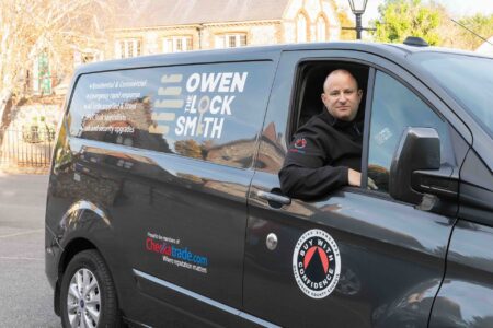 Rapid Locksmith Service in East Preston